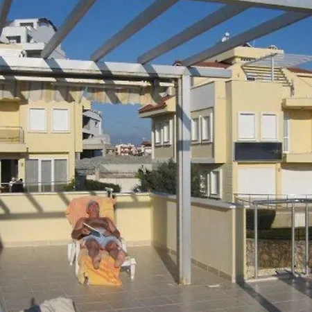 Vakantiehuis Stunning Large Within Walking Distance Of Everything *